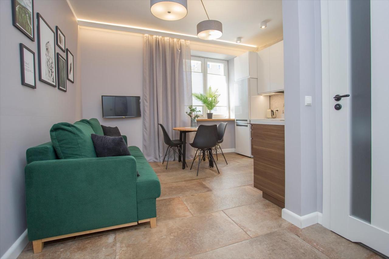Urban Jungle Apartment In The Heart Of The City Μπιάλιστοκ Εξωτερικό φωτογραφία