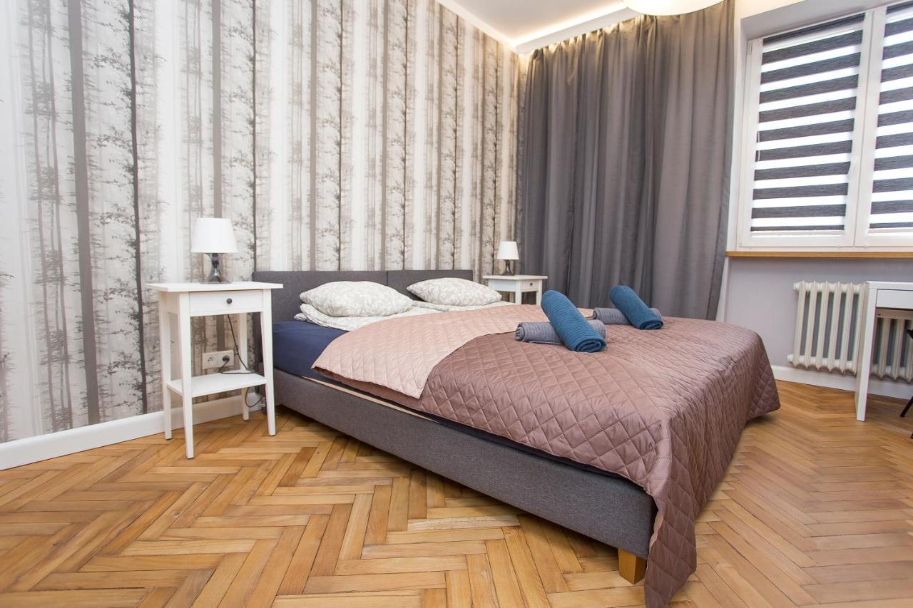Urban Jungle Apartment In The Heart Of The City Μπιάλιστοκ Εξωτερικό φωτογραφία